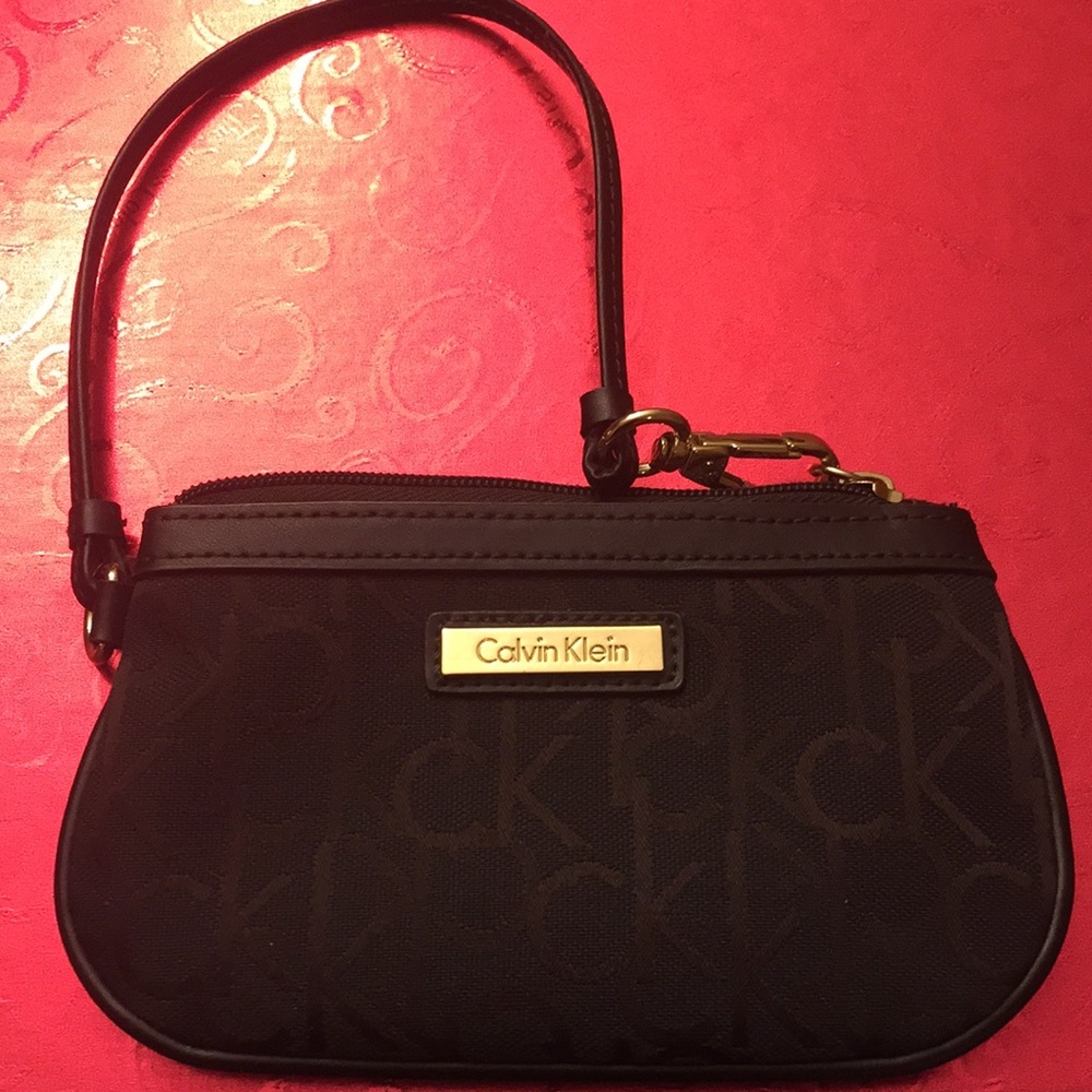 Authentic Calvin Klein Small Wristlet Black